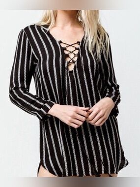 Billabong Same Story Black and White Striped Lace-Up Swim Coverup with Hoodie M
